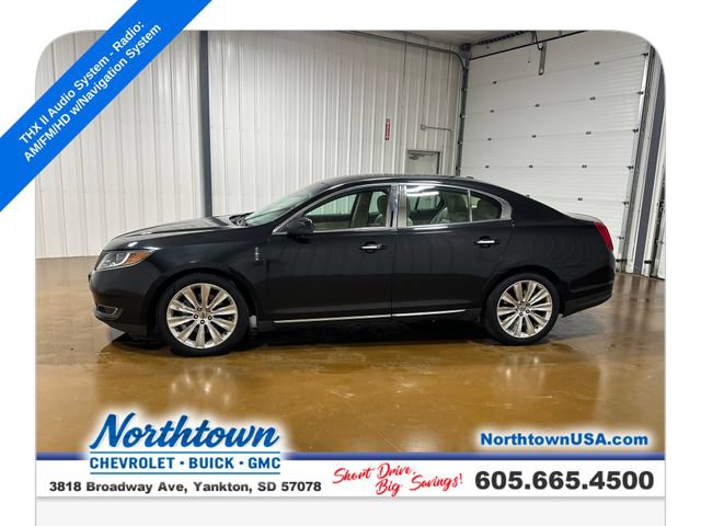 Used 2013 Lincoln MKS AWD image 2