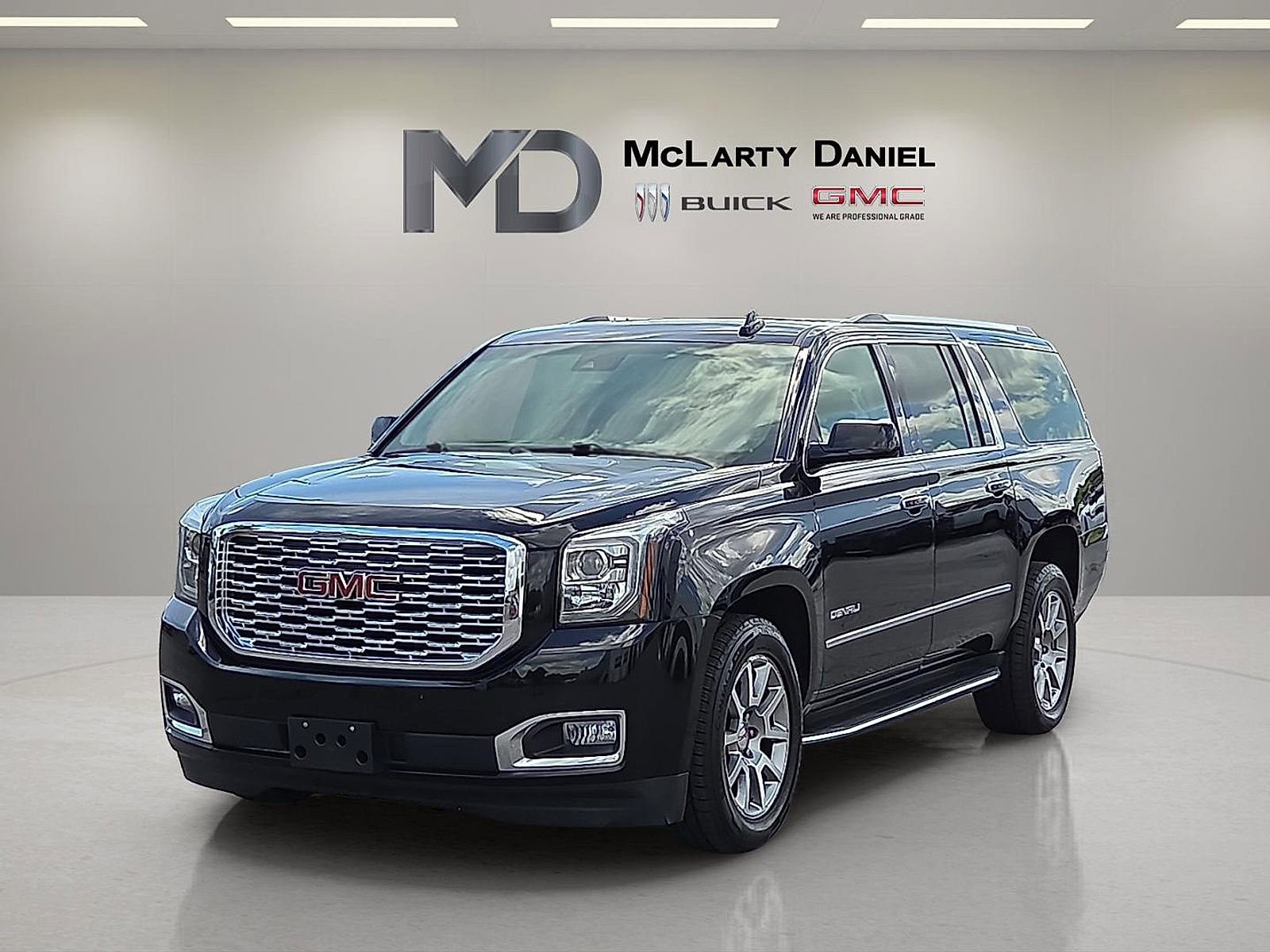 Used 2019 GMC Yukon XL Denali AWD/4WD video 2