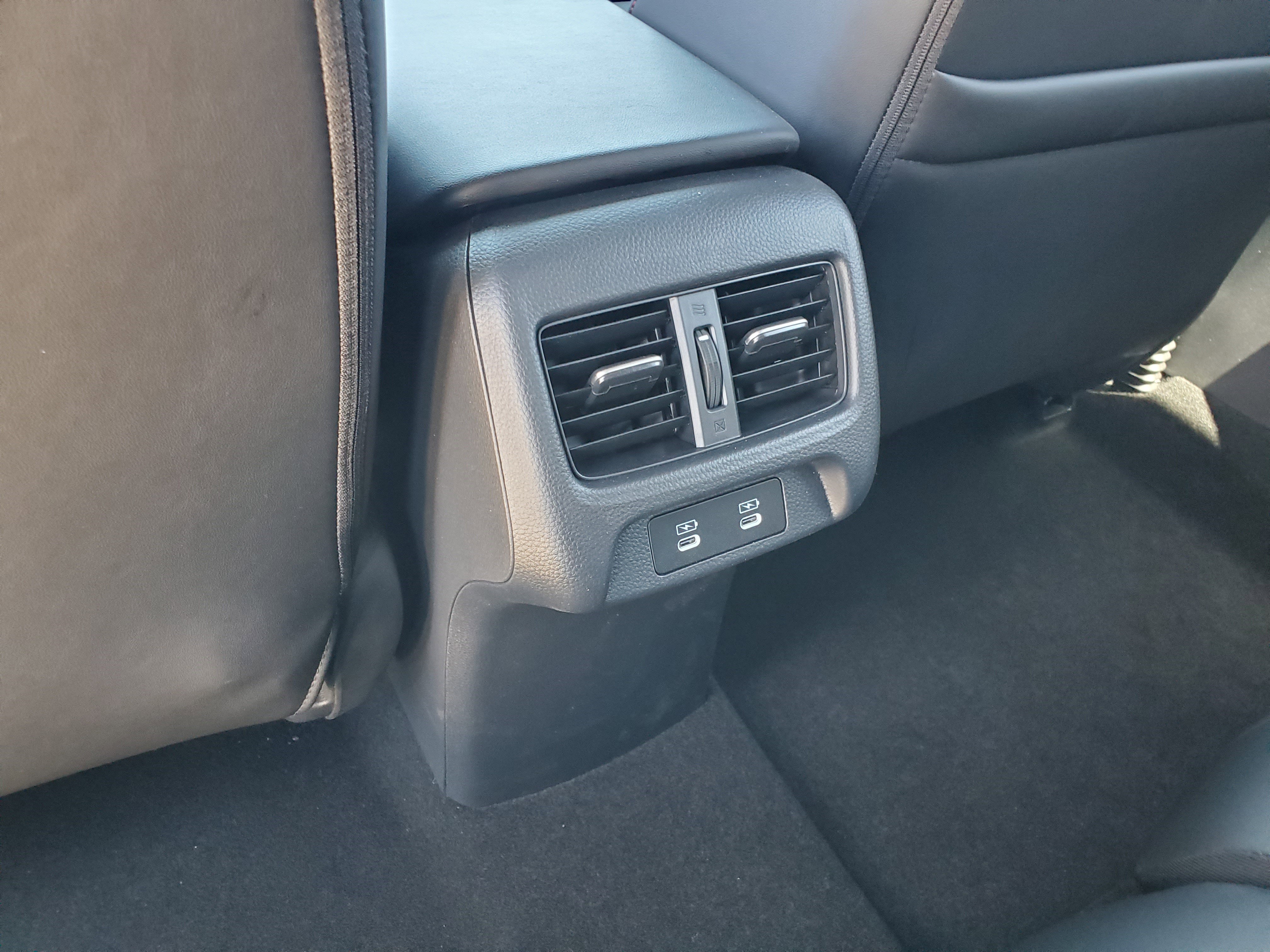 Certified 2025 Acura ADX A-Spec image 15