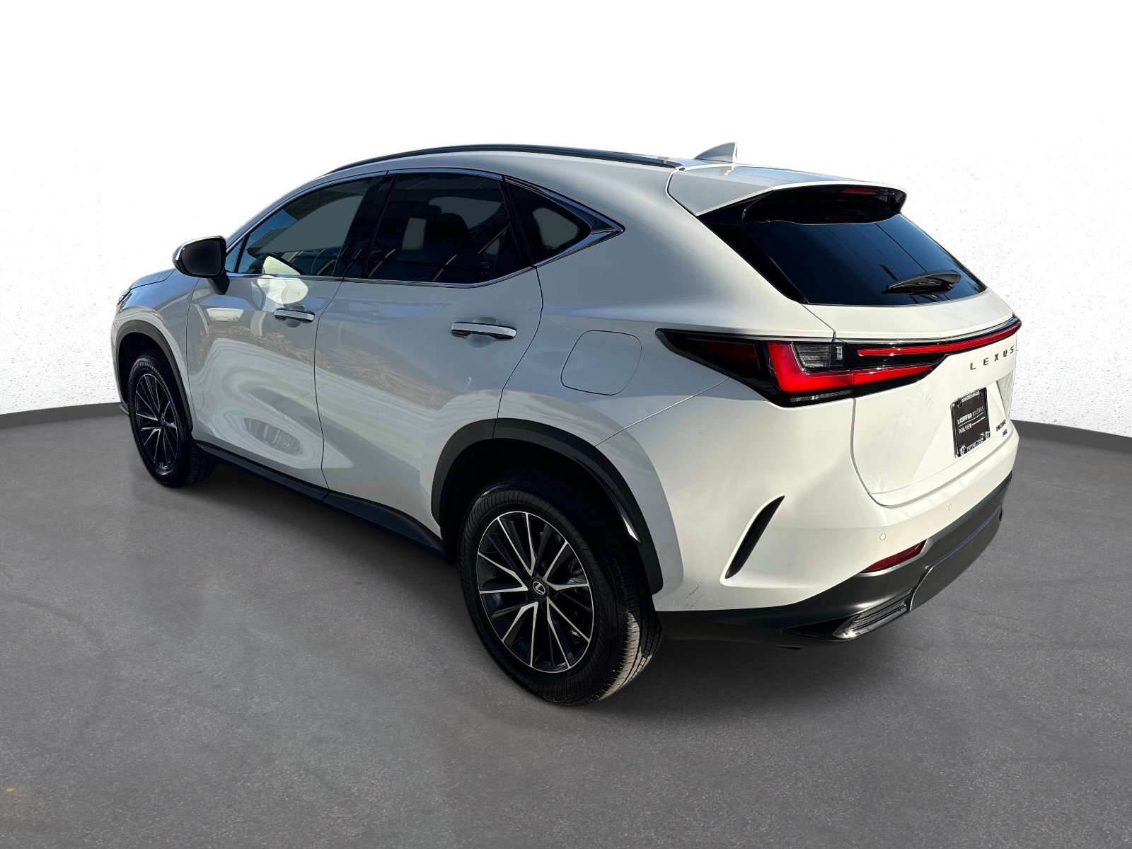 Used 2026 Lexus NX 350 AWD w/ Cold Area Package image 5