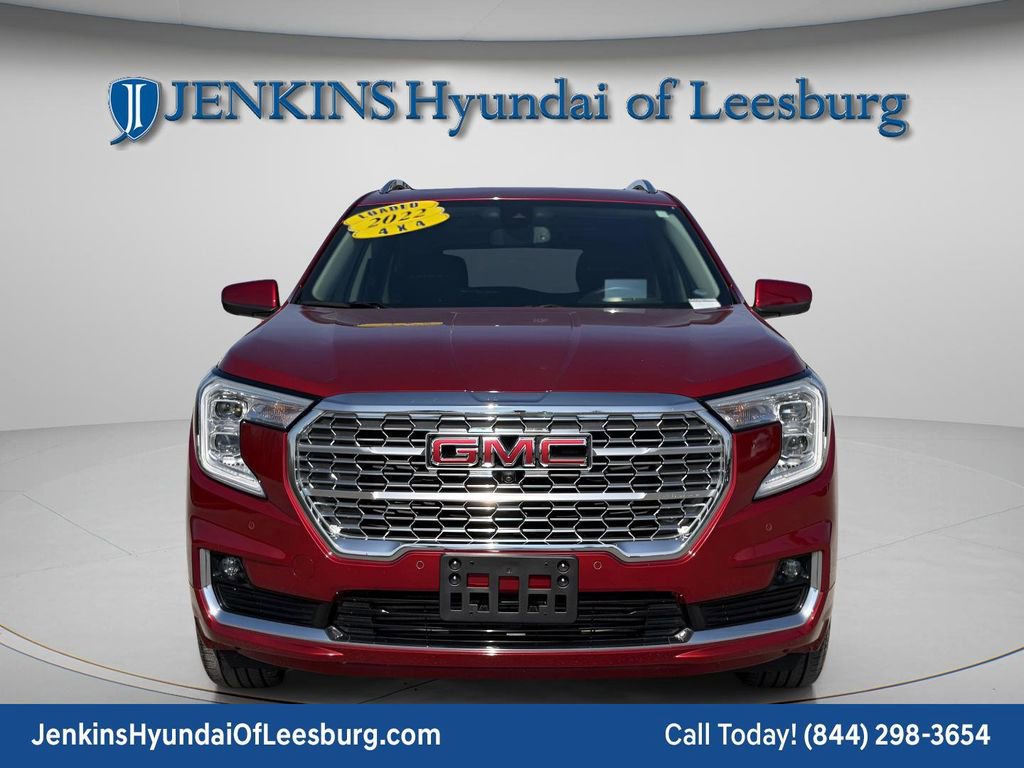 Used 2022 GMC Terrain Denali w/ Denali Premium Package image 7