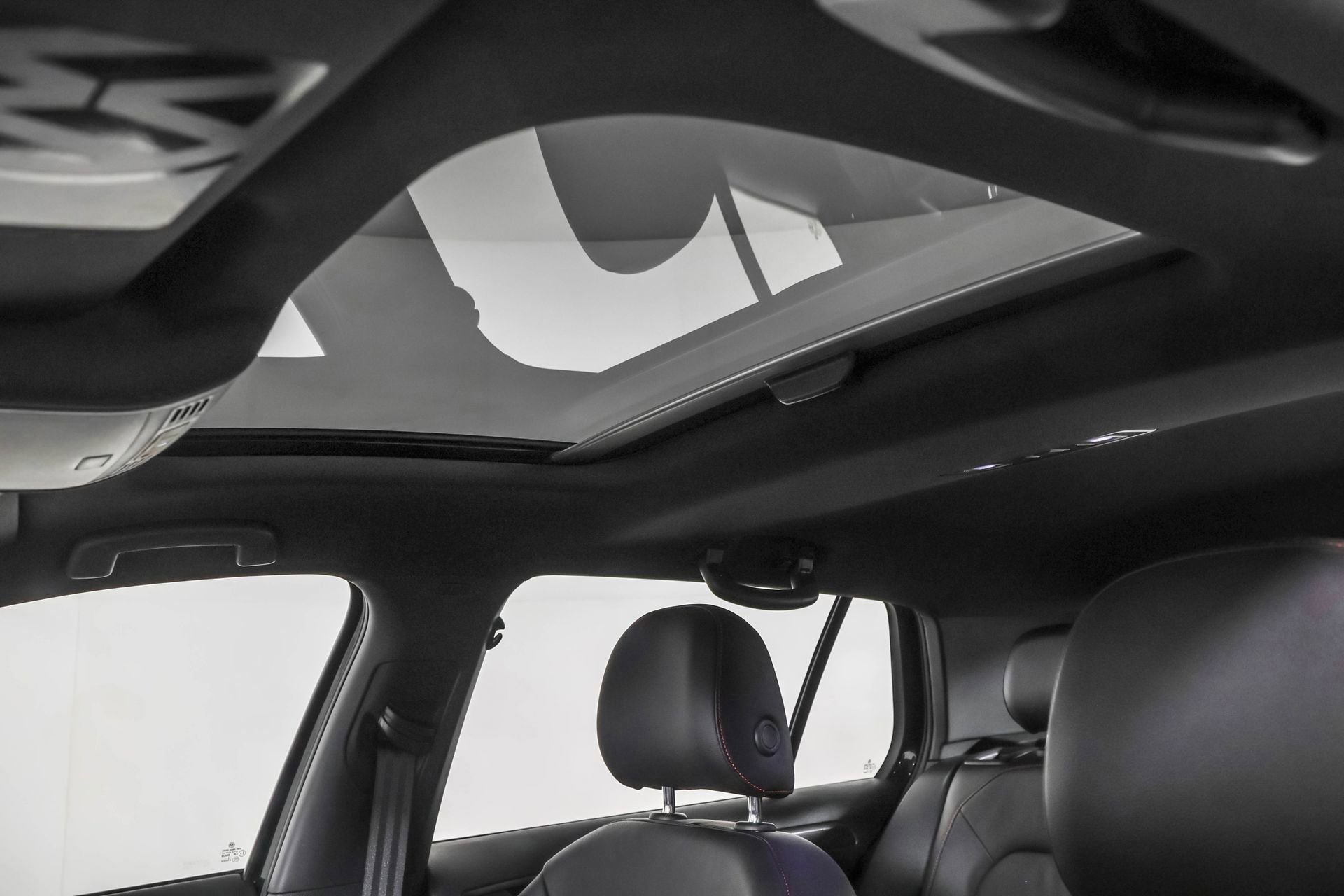 Used 2020 Volkswagen GTI Autobahn image 11