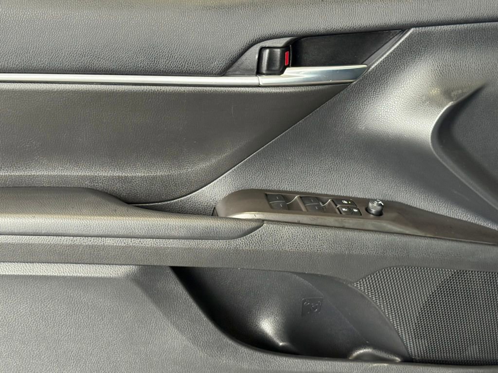 Used 2024 Toyota Camry LE image 16