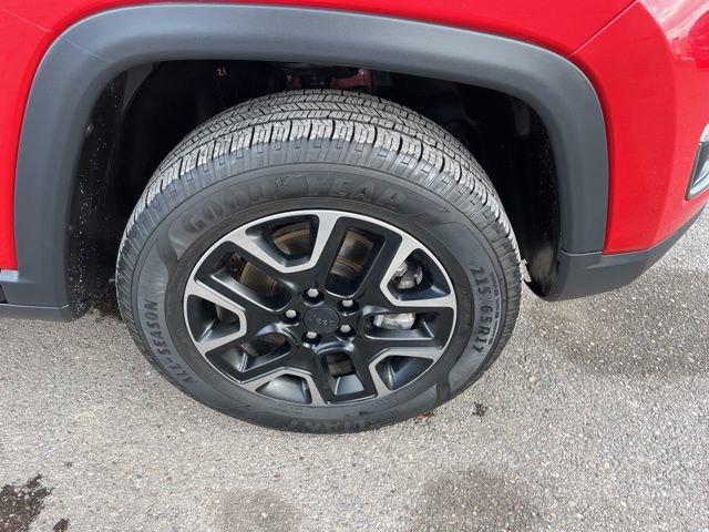 Used 2019 Jeep Compass Trailhawk image 18