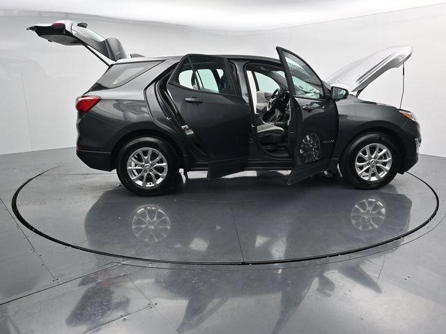 Used 2021 Chevrolet Equinox LS FWD image 38