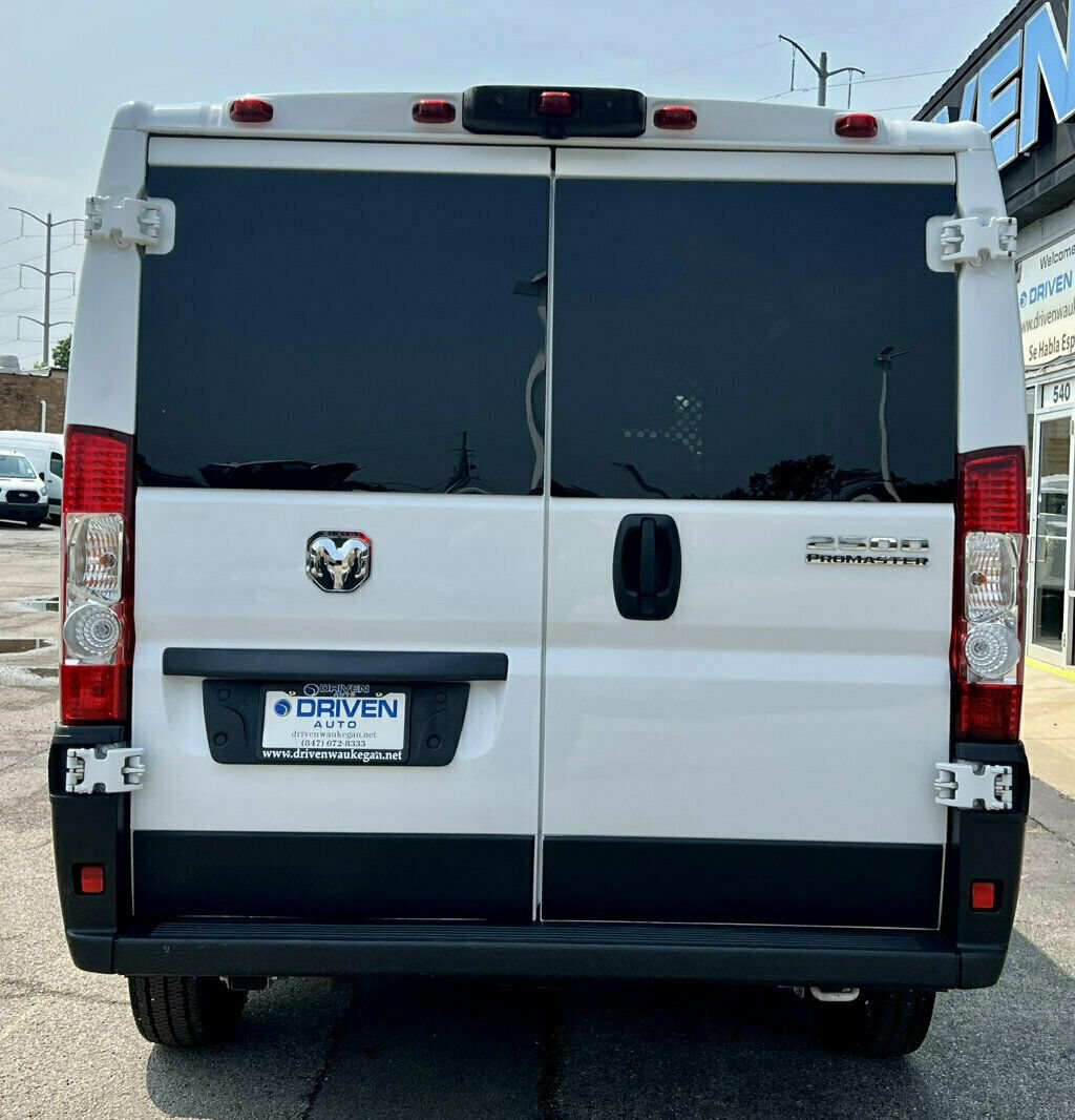 Used 2025 RAM ProMaster 2500 w/ U-Haul Equipment Group FWD image 28