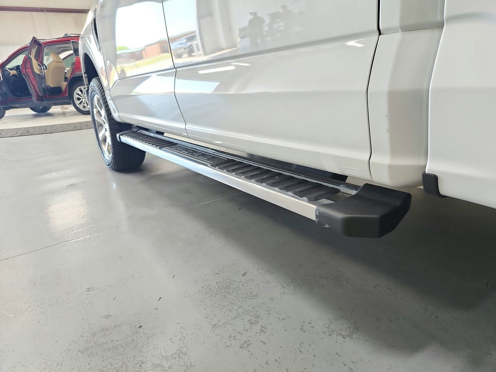 Used 2021 Ford F150 Lariat w/ Equipment Group 502A High AWD/4WD image 46