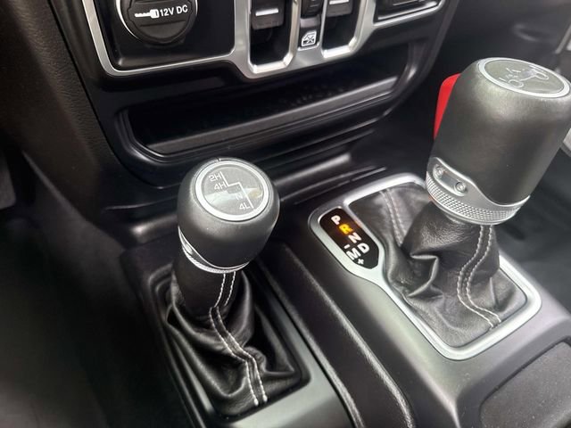 Used 2020 Jeep Wrangler Unlimited Sahara w/ Dual Top Group image 33