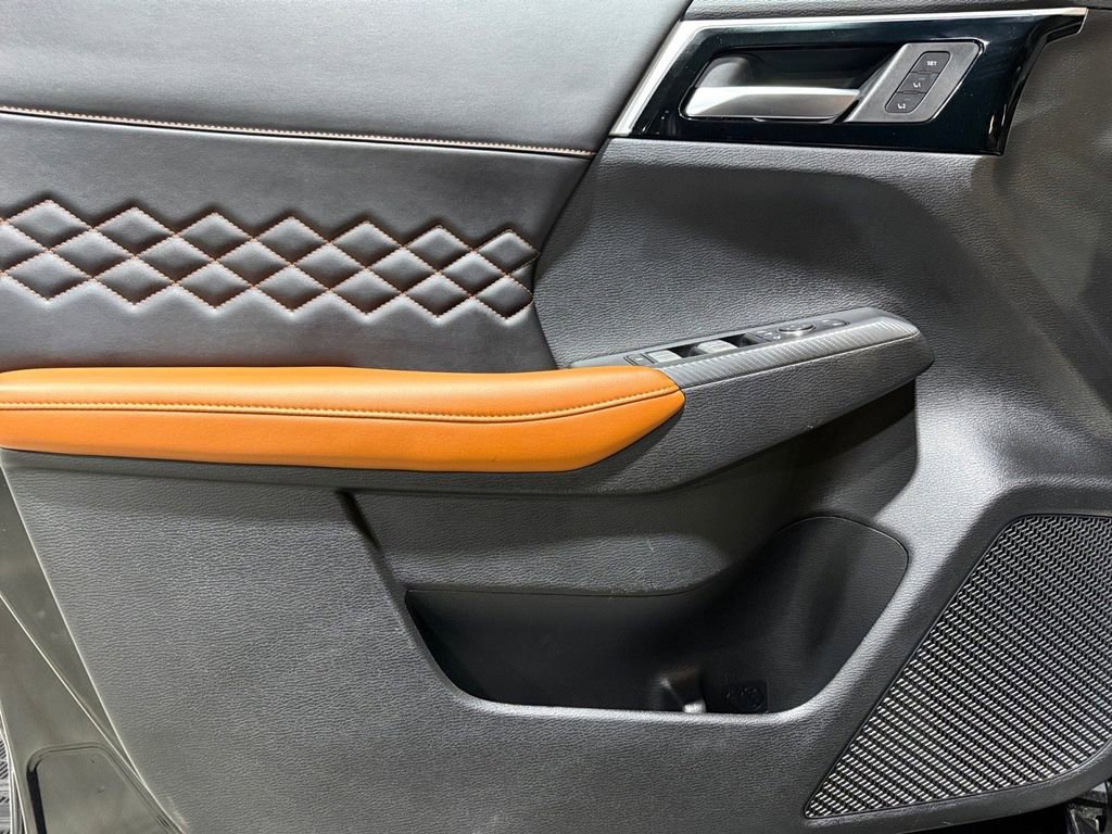 Used 2023 Mitsubishi Outlander SEL image 23