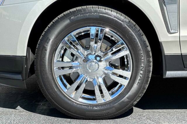 Used 2013 Cadillac SRX Luxury w/ Driver Awareness Package image 26