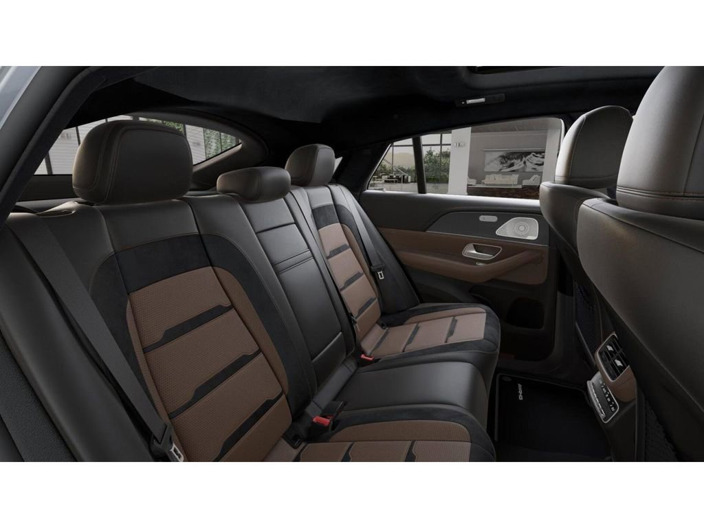 New 2026 Mercedes-Benz GLE 63 AMG S image 5
