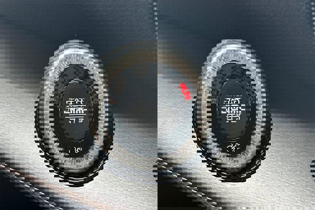 New 2025 Jeep Wagoneer 4WD image 21