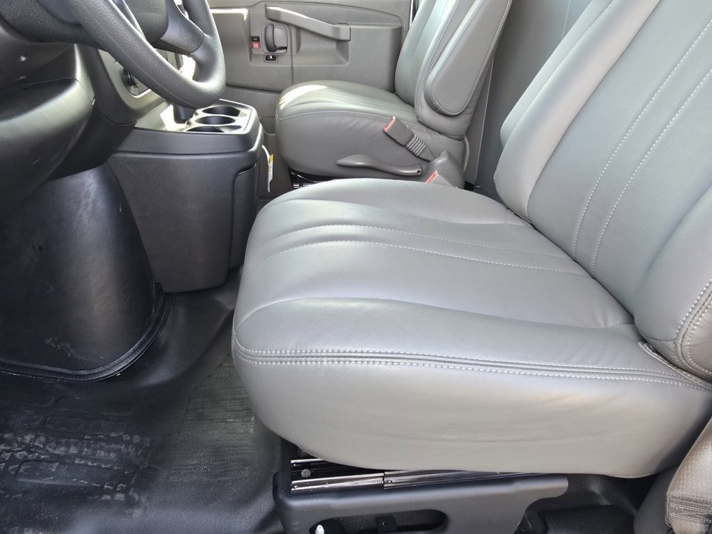 New 2025 Chevrolet Express 2500 w/ Driver Convenience Package RWD image 17