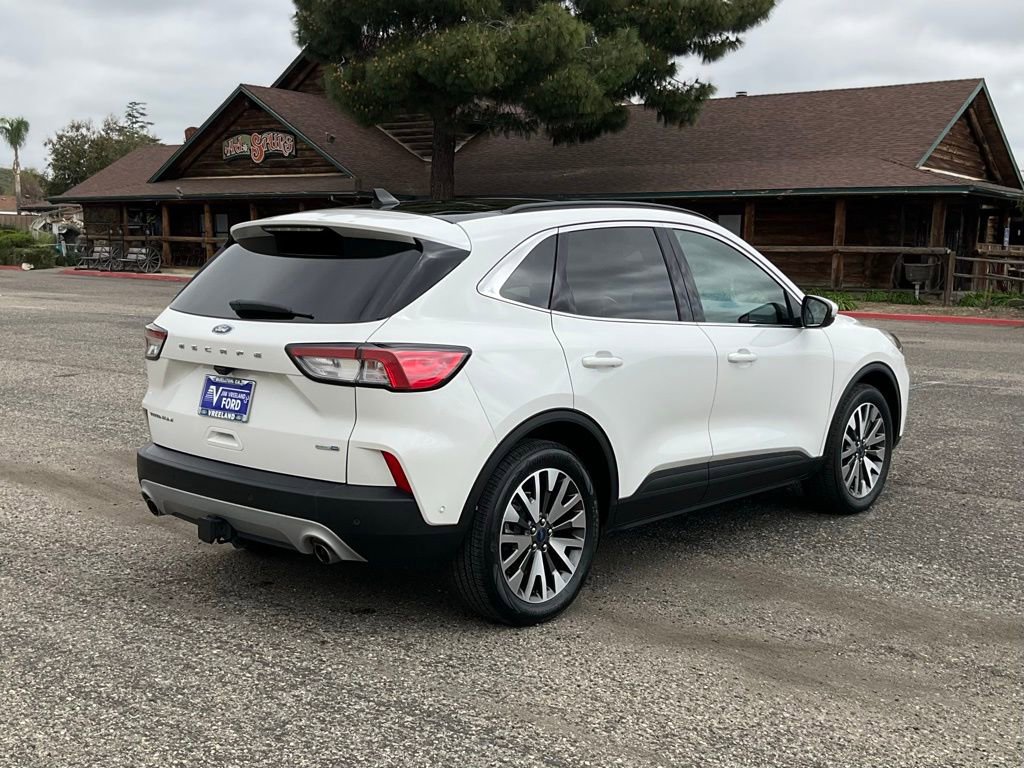 Used 2020 Ford Escape Titanium w/ Titanium Premium Package 2.0 image 6