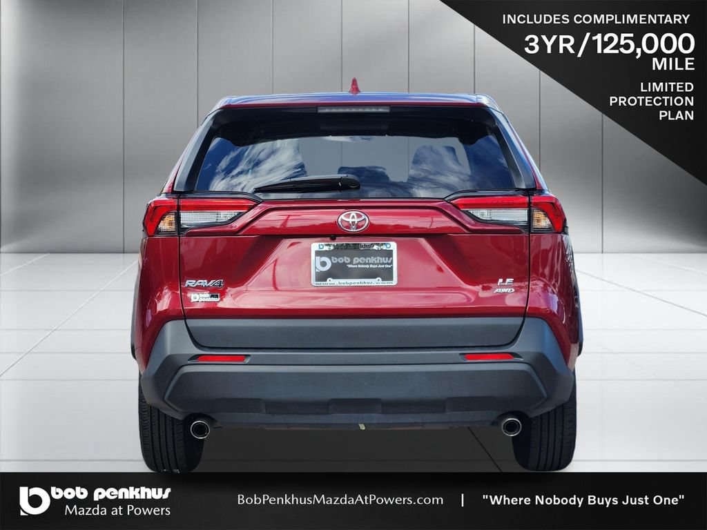 Used 2025 Toyota RAV4 LE AWD/4WD image 26