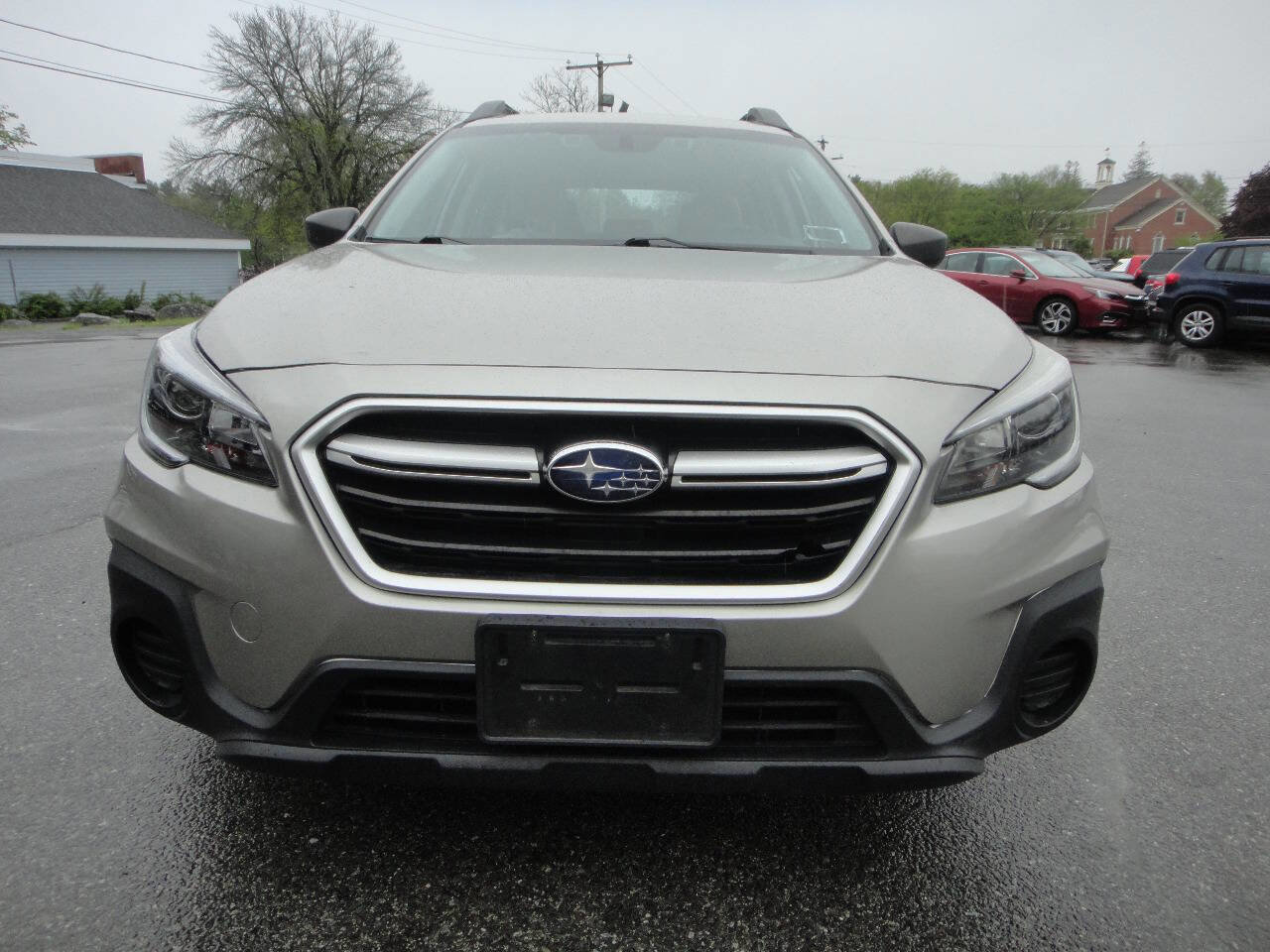Used 2019 Subaru Outback 2.5i AWD/4WD image 2