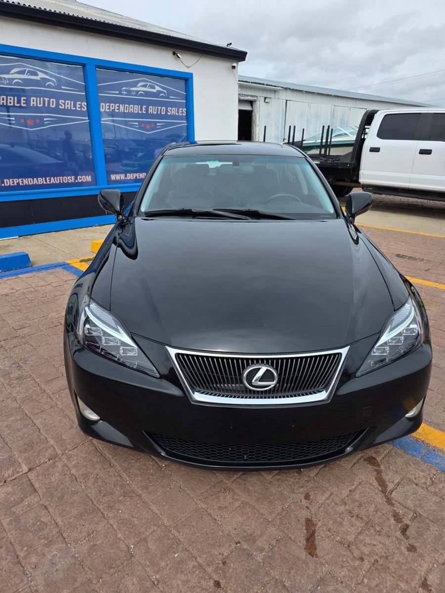 Used 2008 Lexus IS 250 RWD image 2