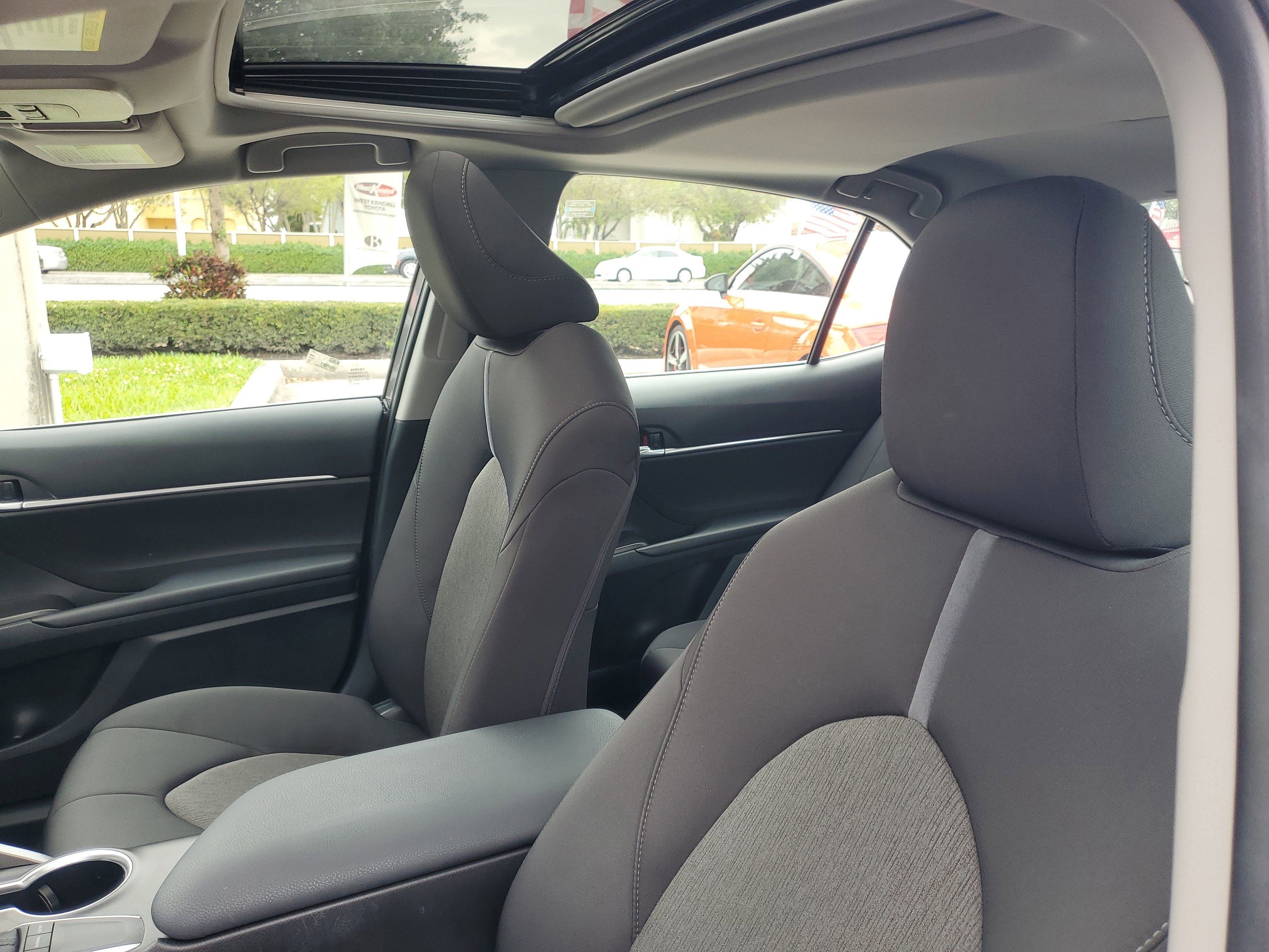 Used 2024 Toyota Camry LE w/ Convenience Package image 17