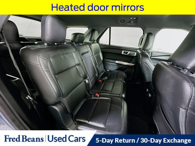 Used 2021 Ford Explorer XLT w/ Equipment Group 202A AWD/4WD image 33