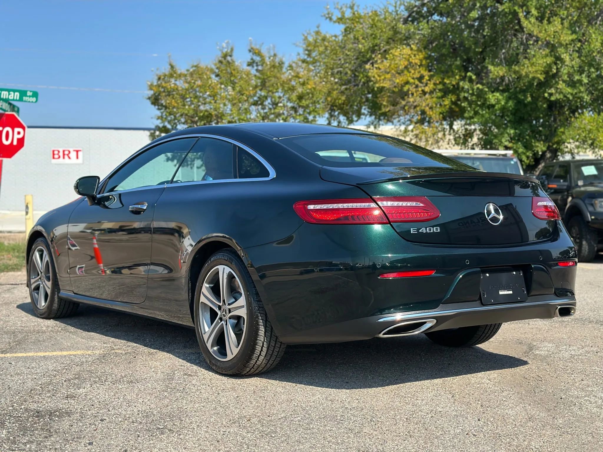Used 2018 Mercedes-Benz E 400 Coupe image 4