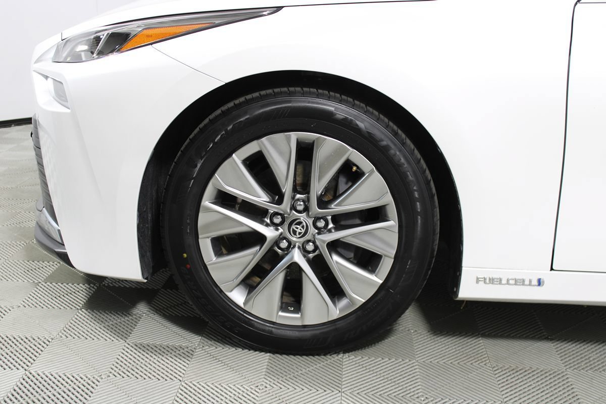 Used 2021 Toyota Mirai w/ Advanced Technology Package RWD image 4