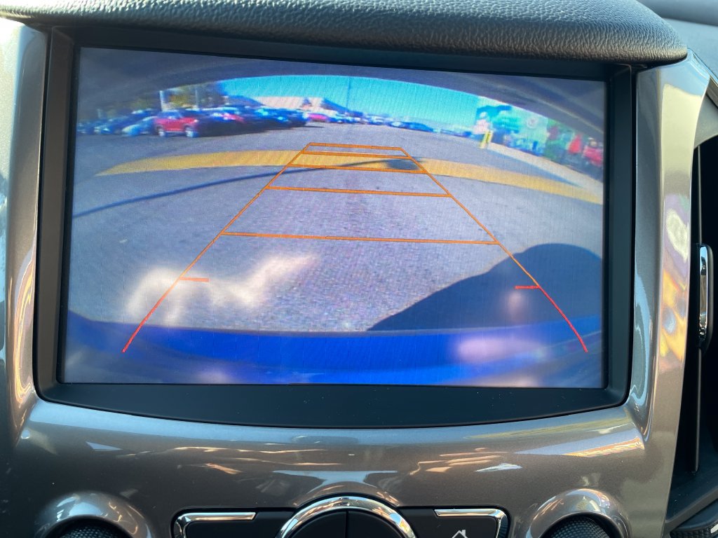 Used 2016 Chevrolet Cruze LT w/ Sun And Sound Package FWD image 20