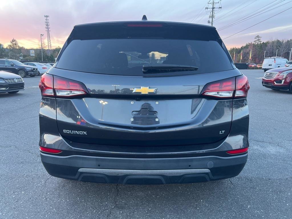 Used 2022 Chevrolet Equinox LT w/ Driver Convenience Package FWD image 5