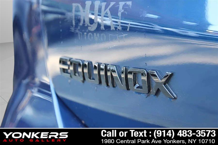 Used 2022 Chevrolet Equinox RS w/ Infotainment Package image 11