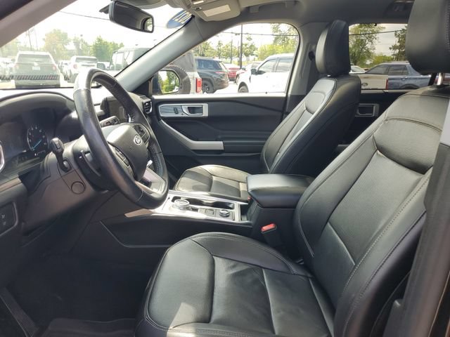 Certified 2021 Ford Explorer Limited w/ Equipment Group 301A AWD/4WD image 14