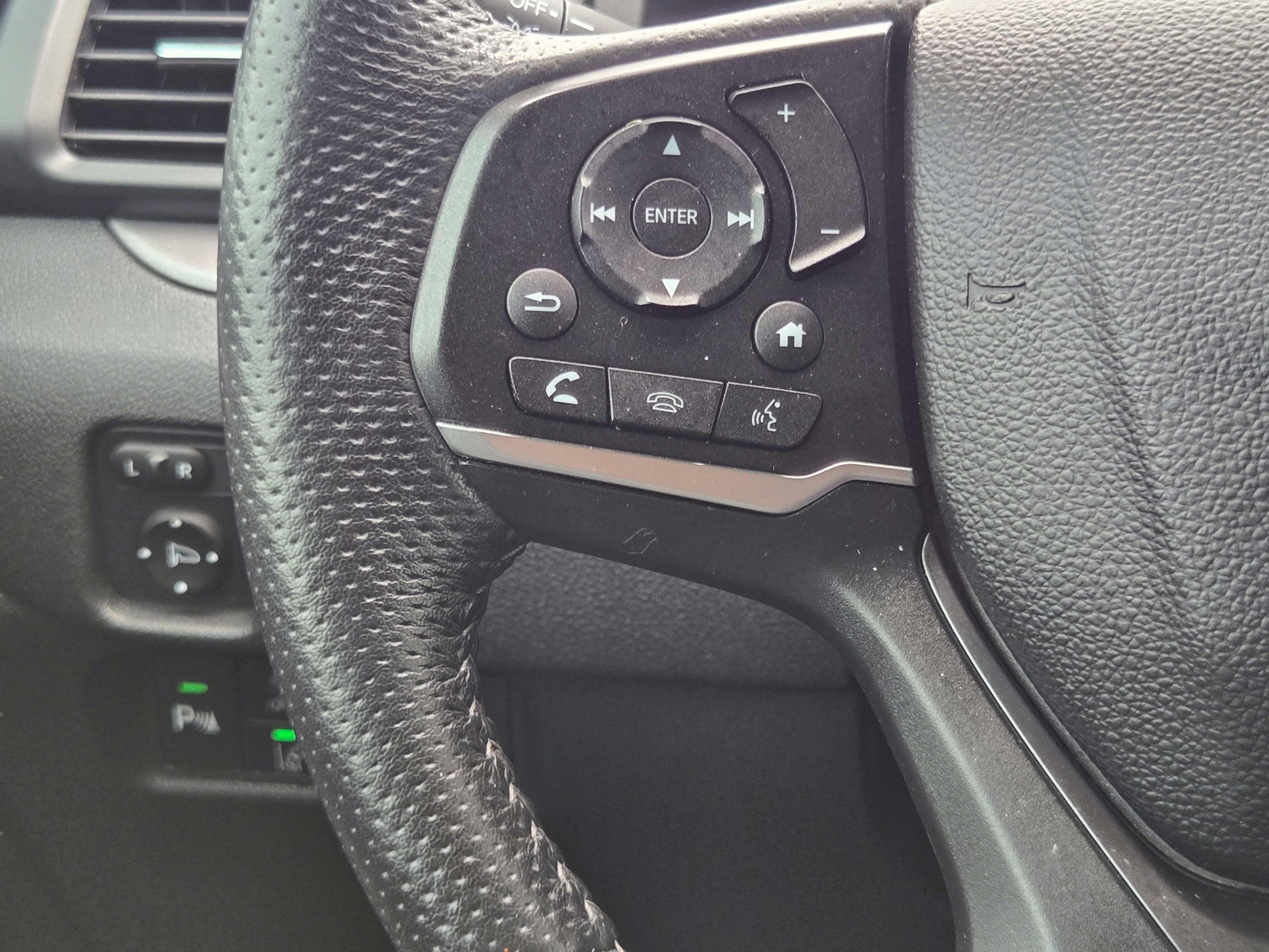 Used 2022 Honda Passport EX-L image 25