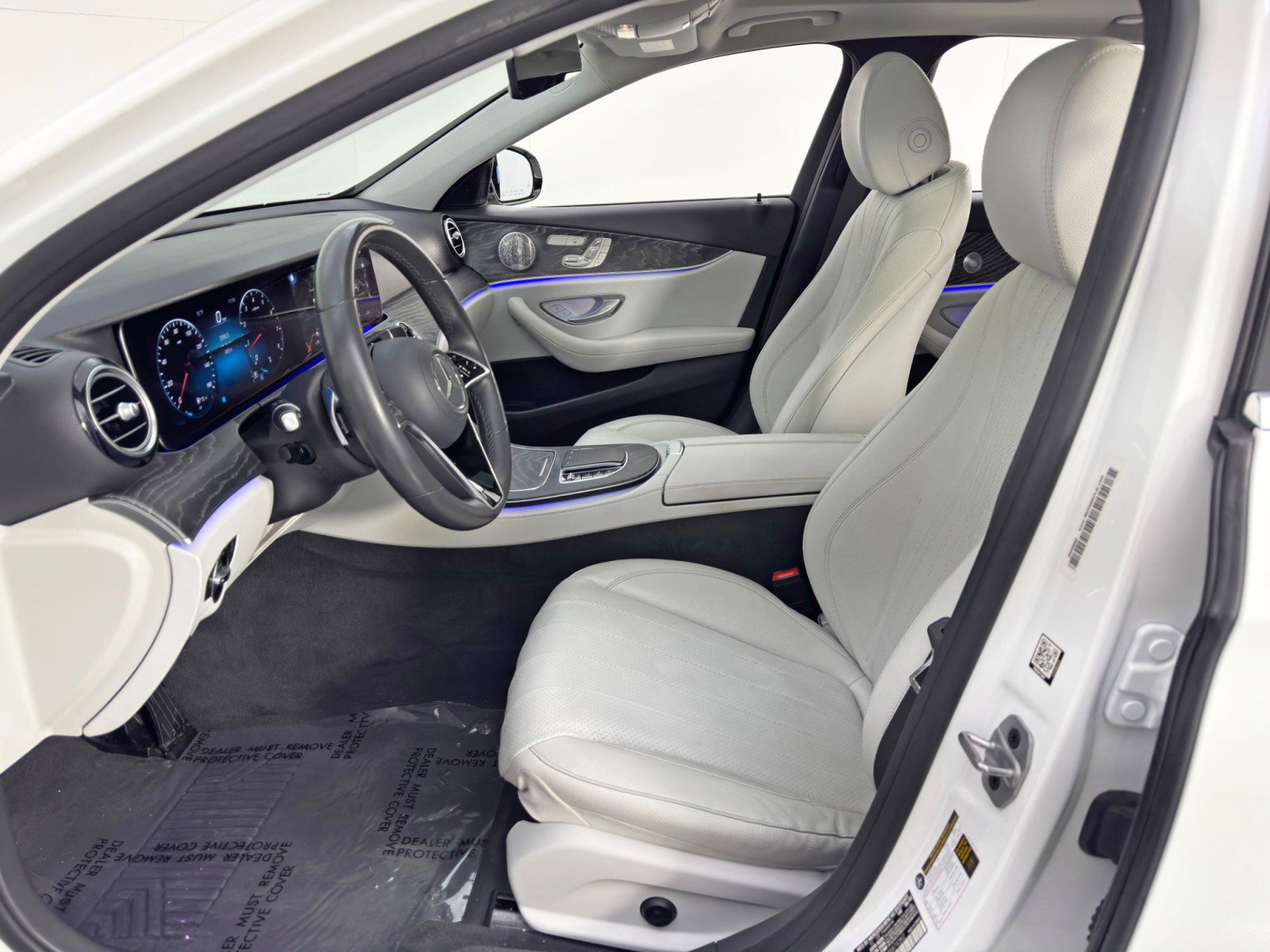 Used 2021 Mercedes-Benz E 350 Sedan w/ Premium Package image 16