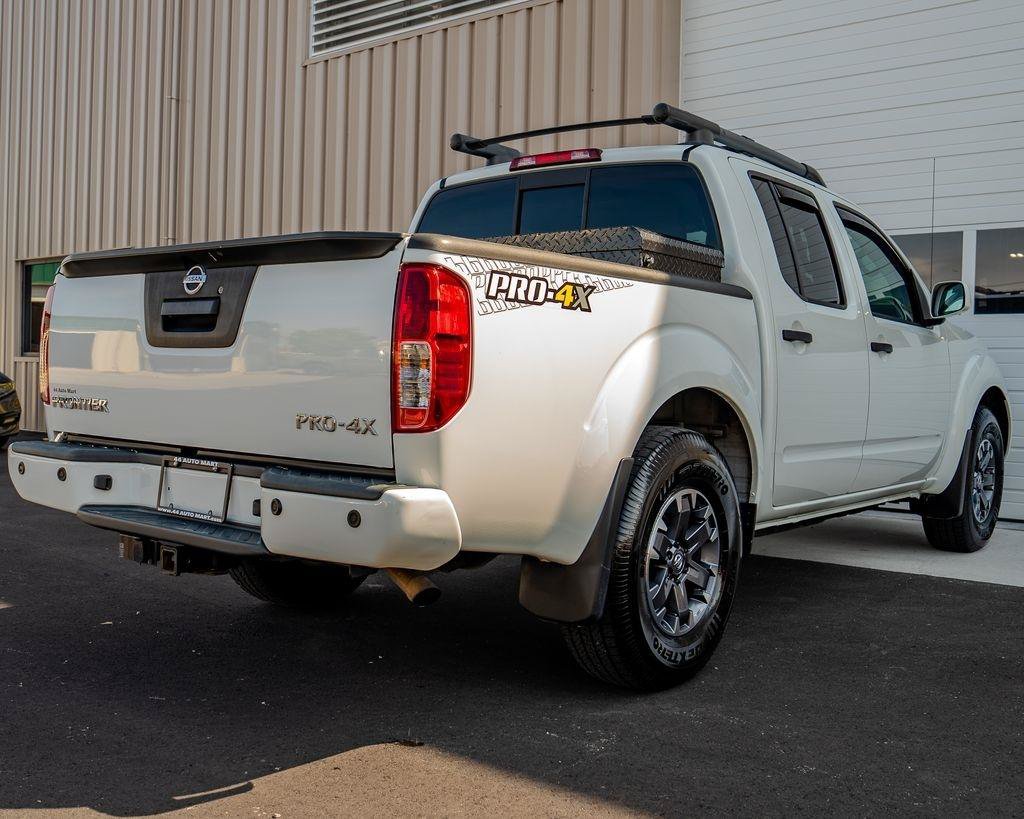 Used 2021 Nissan Frontier PRO-4X w/ Pro-4x Utility Package AWD/4WD image 8