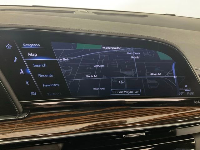 Certified 2024 Cadillac Escalade Premium Luxury image 11