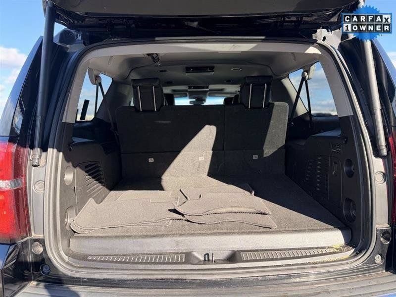 Used 2018 Chevrolet Suburban Premier AWD/4WD image 27
