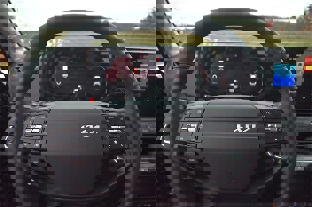 New 2025 Kia K4 EX image 22