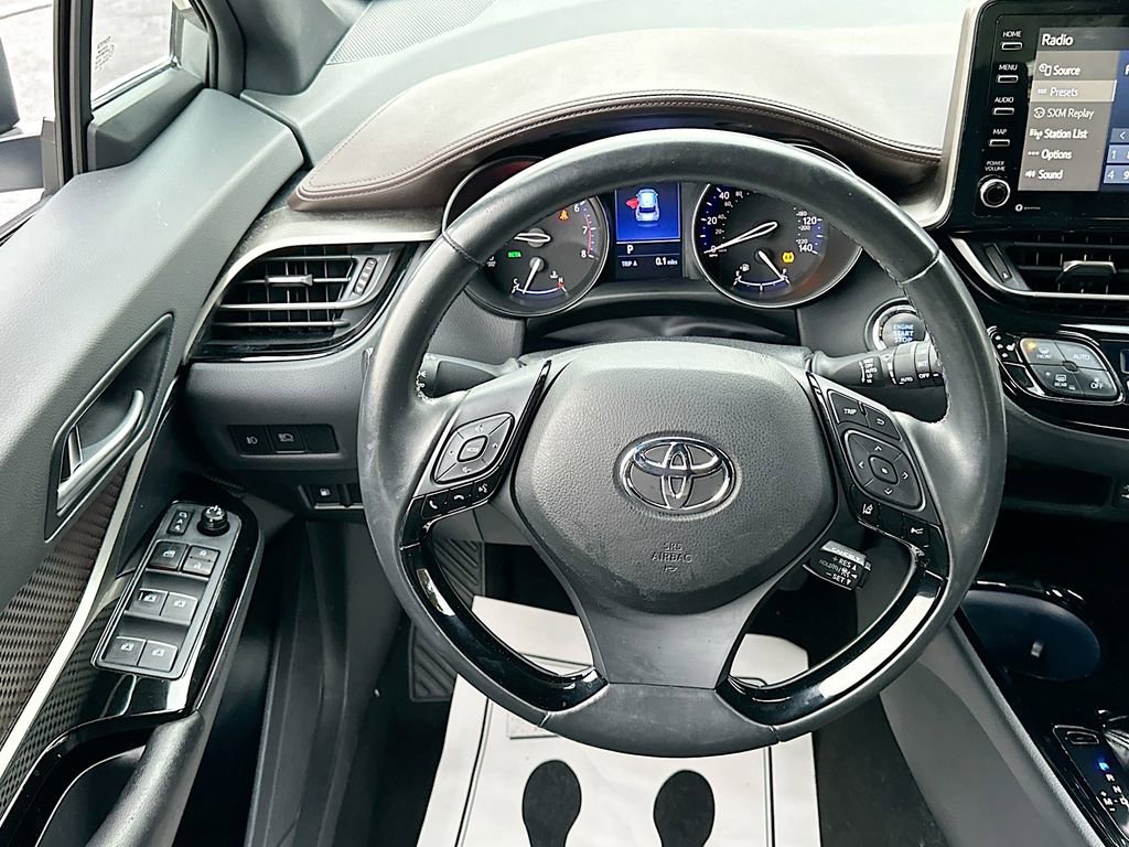 Used 2019 Toyota C-HR Limited image 21