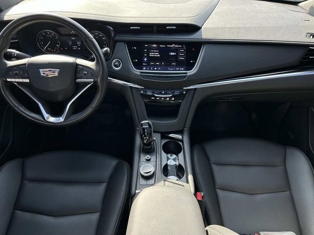Used 2024 Cadillac XT6 Luxury w/ LPO, Floor Liner Package AWD/4WD image 14