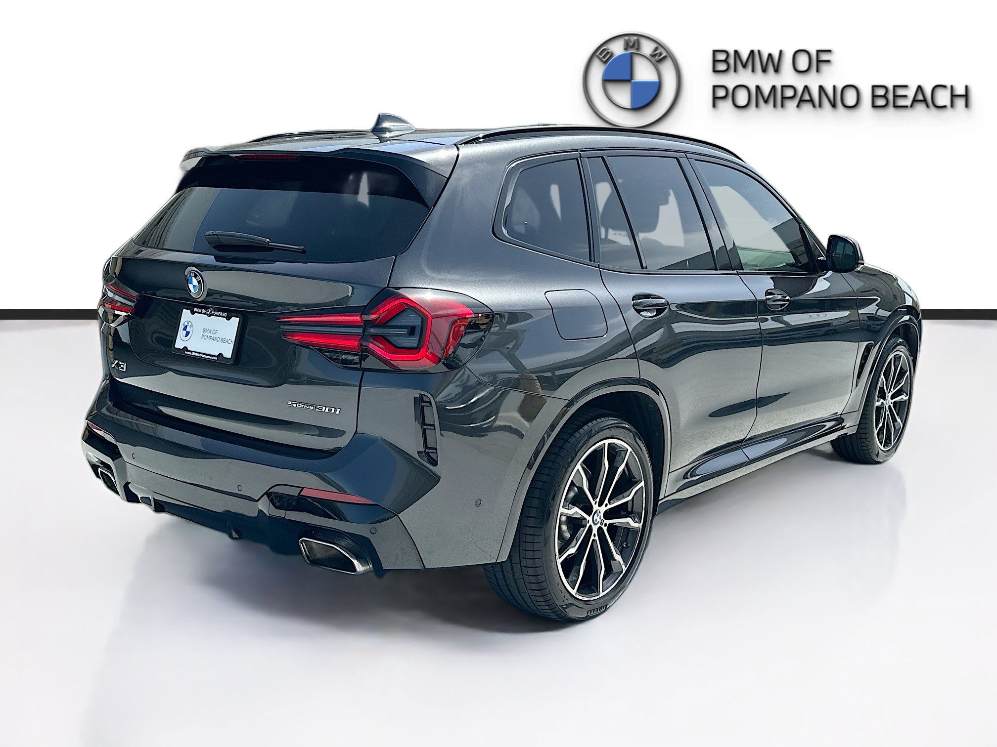Used 2024 BMW X3 sDrive30i w/ M Sport Package RWD image 7