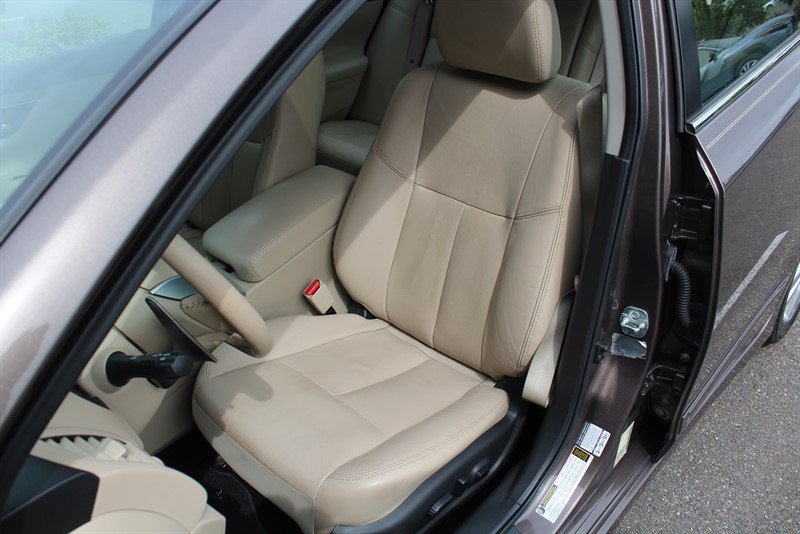 Used 2015 Nissan Altima 3.5 SL FWD image 19