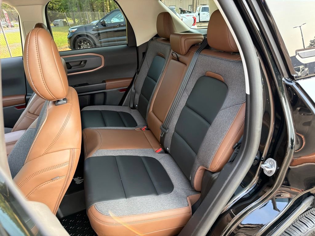 Used 2023 Ford Bronco Sport Outer Banks w/ Tech Package AWD/4WD image 19