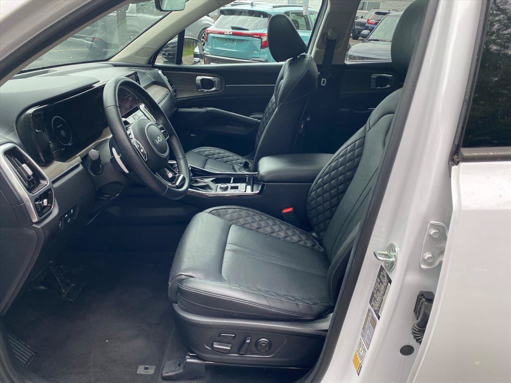 Certified 2023 Kia Sorento SX Prestige AWD/4WD image 10