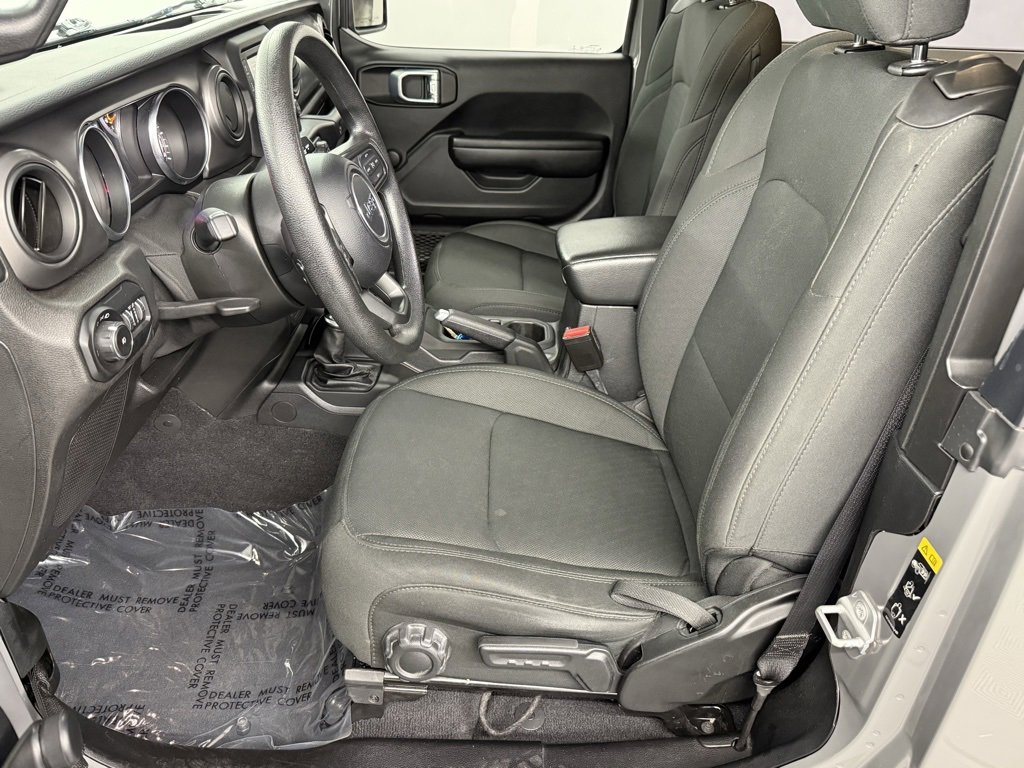 Used 2021 Jeep Wrangler Sport image 15