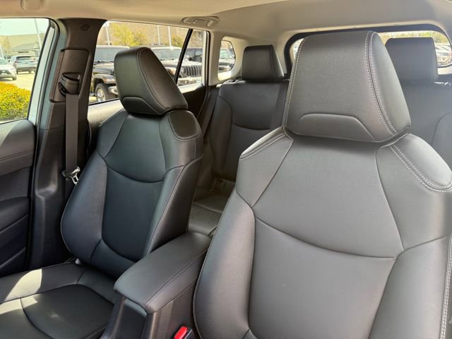 Used 2026 Toyota Corolla Cross XLE w/ Convenience Package image 13