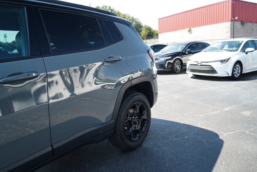 Used 2023 Jeep Compass Trailhawk w/ Trailhawk Elite Group AWD/4WD image 22