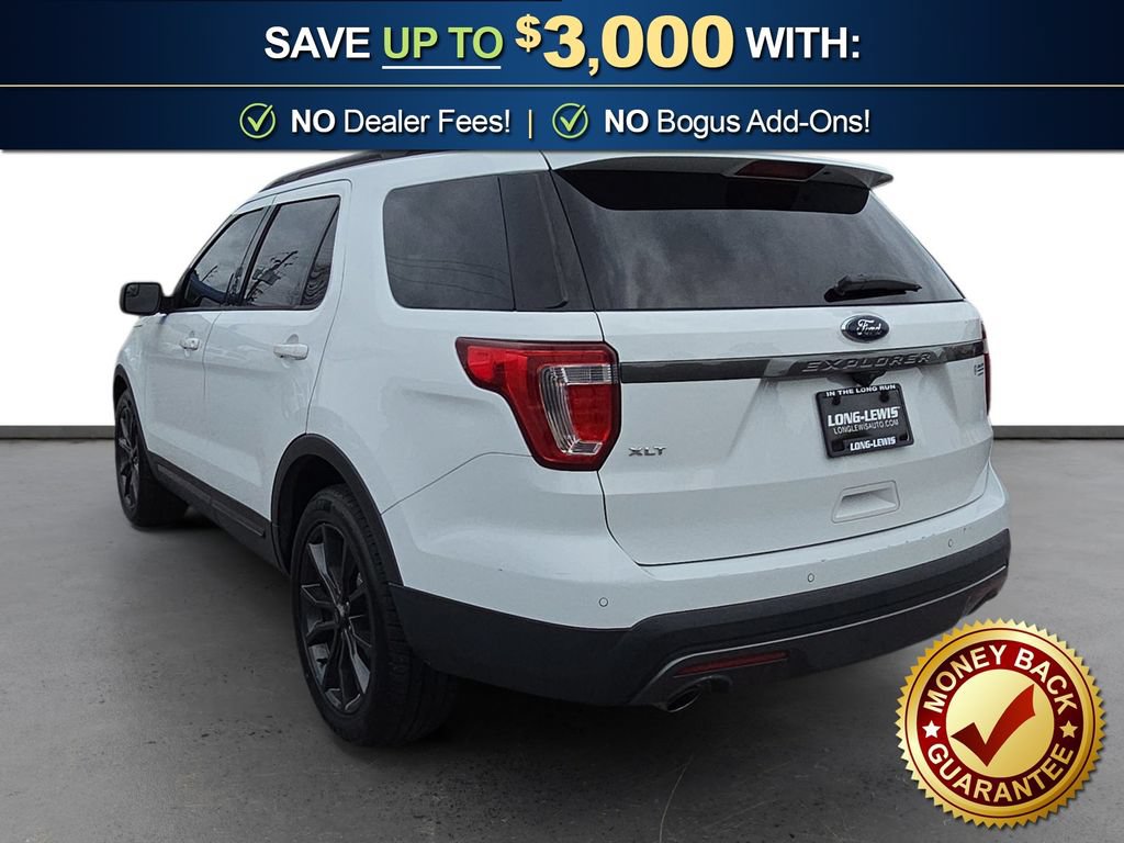 Used 2017 Ford Explorer XLT w/ Equipment Group 202A FWD image 4