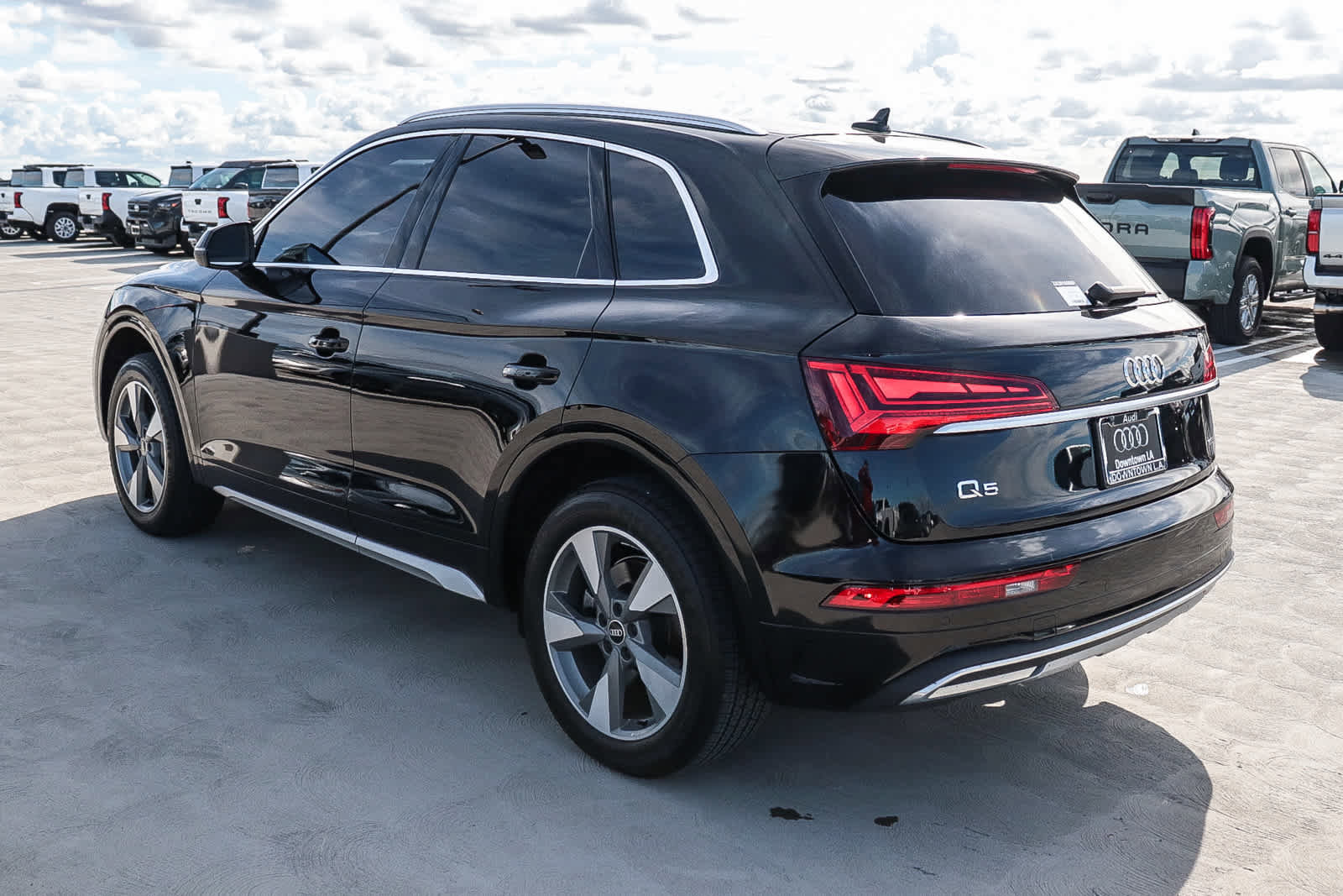Used 2023 Audi Q5 2.0T Premium Plus image 9