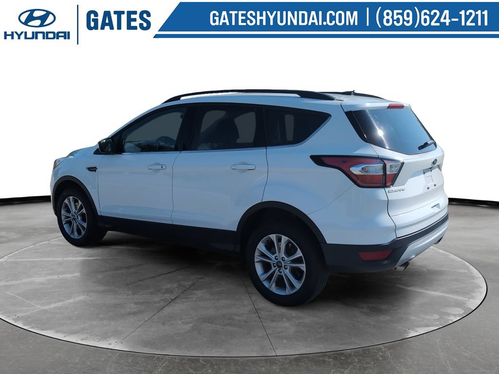 Used 2018 Ford Escape SE AWD/4WD image 7