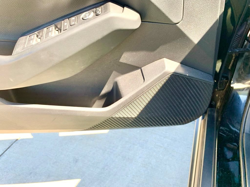 Used 2025 Honda Accord LX image 14