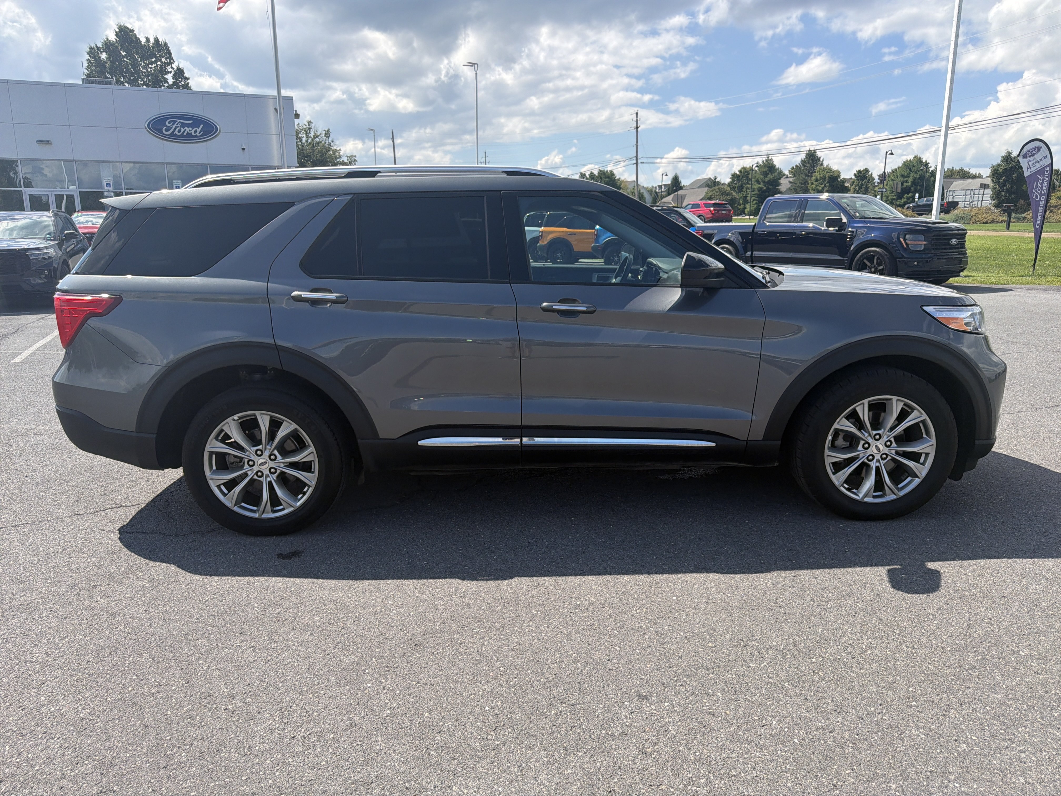 Used 2024 Ford Explorer Limited AWD/4WD video 2