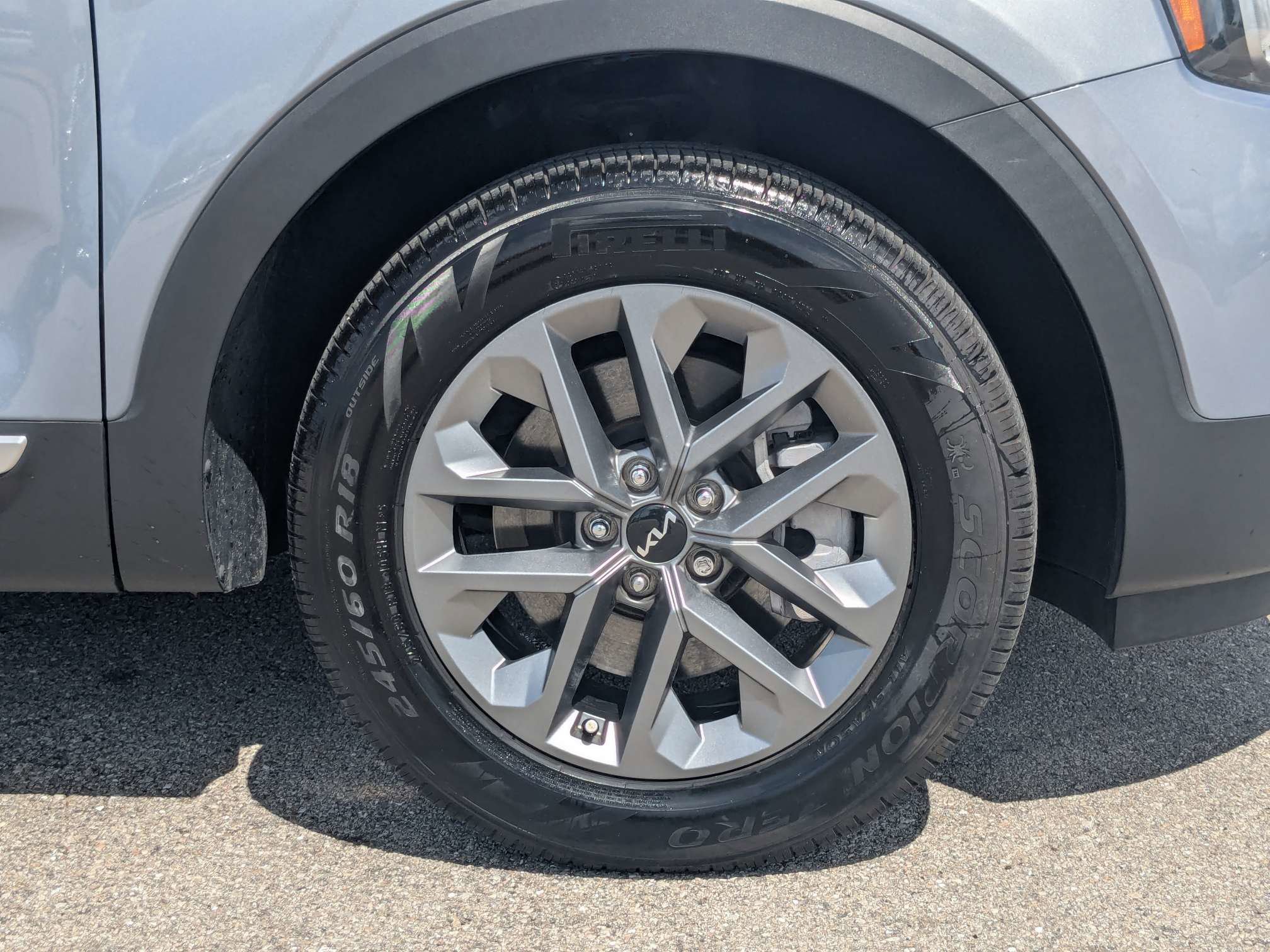 Used 2024 Kia Telluride LX FWD image 11